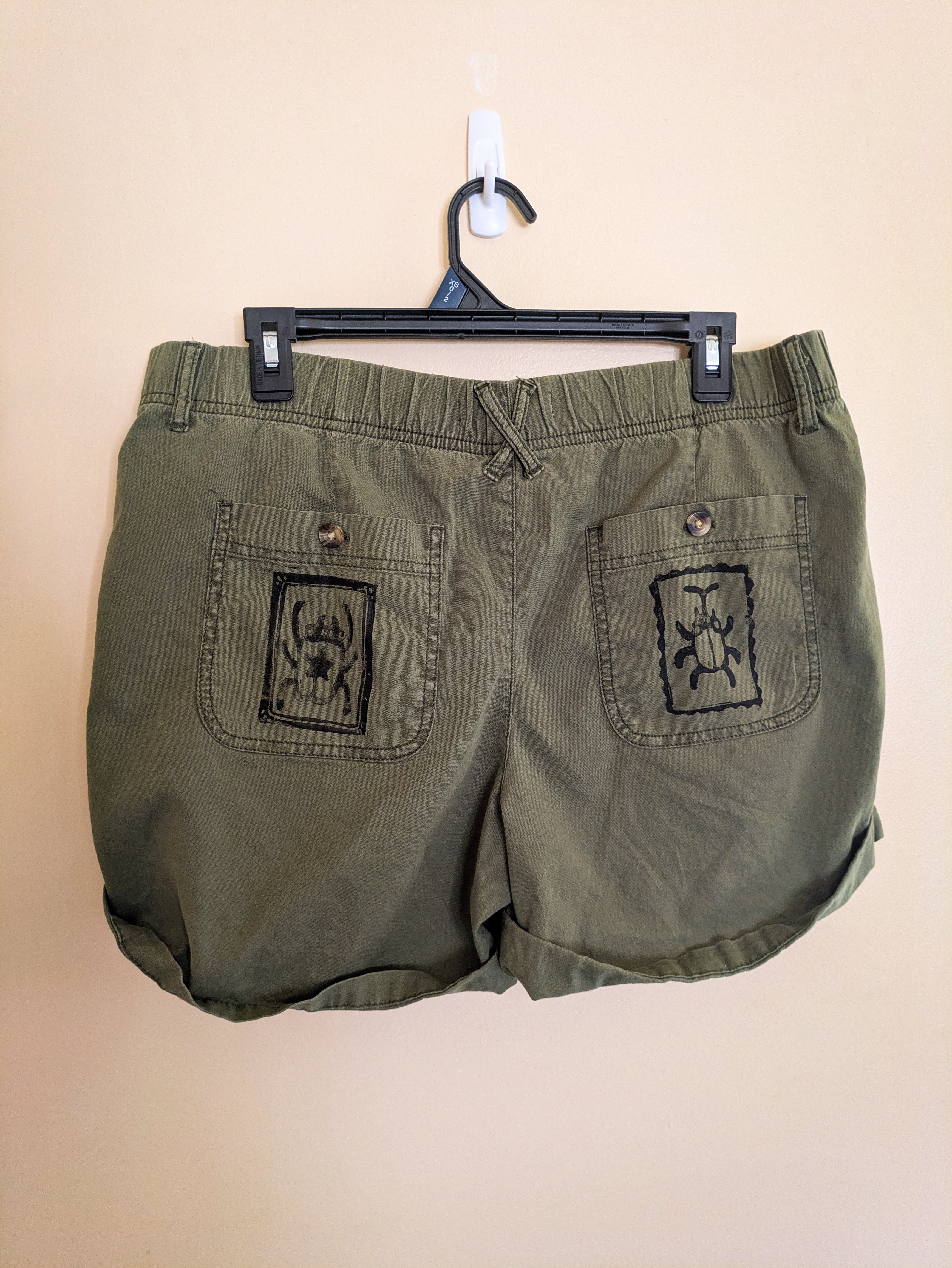 Beetle Stamp Cargo Shorts