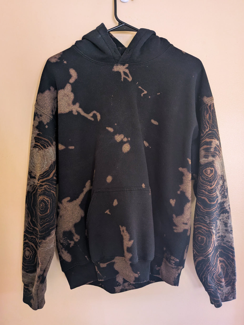 Black Tree Ring Sweatshirt