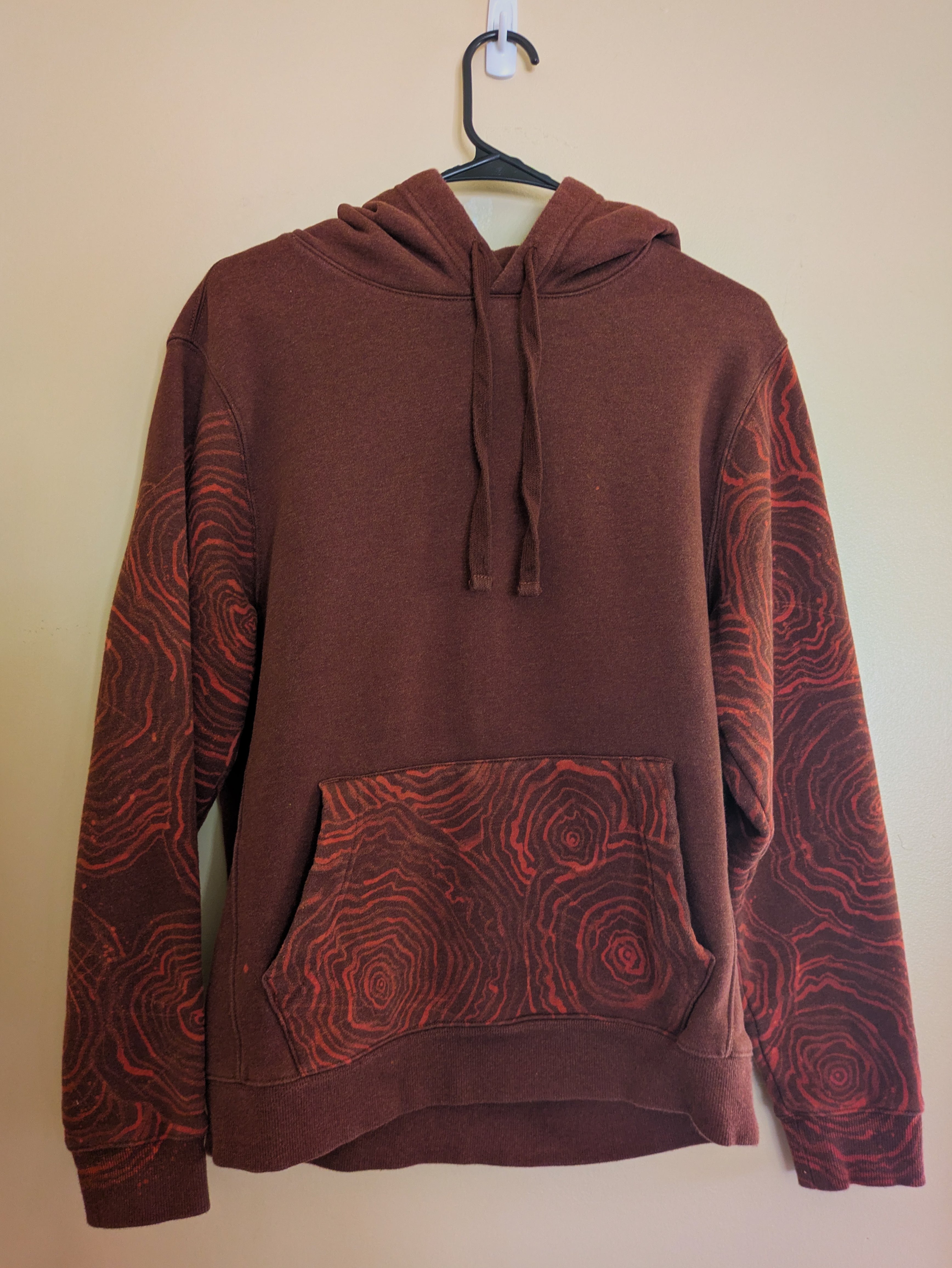 Brown Tree Ring Sweatshirt